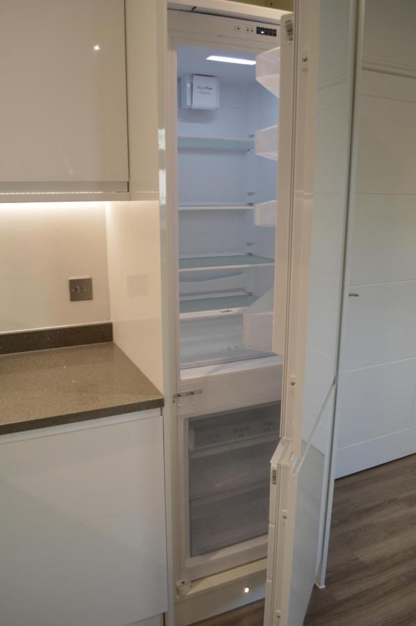 The 'Pinky' - Beautiful 1 Bed Apartment In Hatfield - Free Parking - Near Uni & Business Park - Big Savings On Long Stays Eksteriør bilde