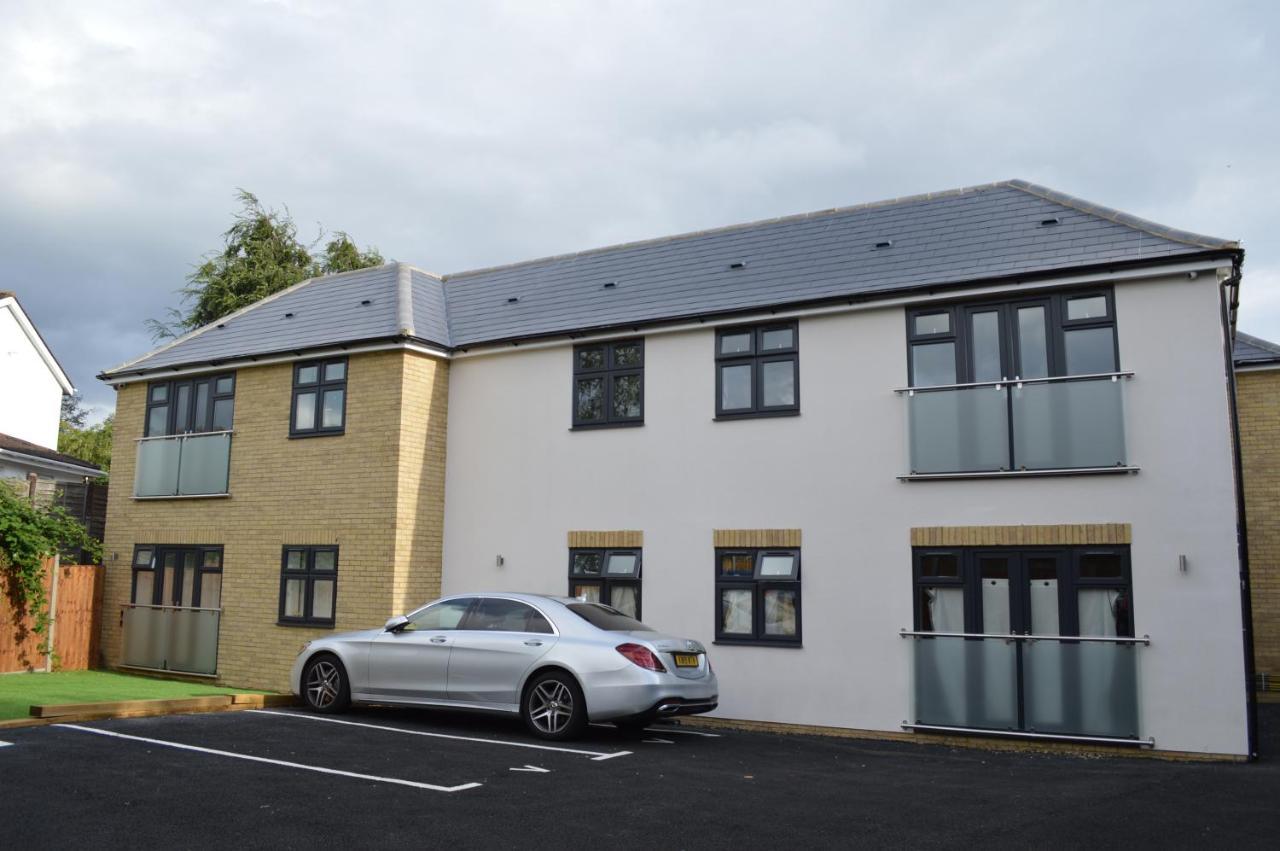 The 'Pinky' - Beautiful 1 Bed Apartment In Hatfield - Free Parking - Near Uni & Business Park - Big Savings On Long Stays Eksteriør bilde